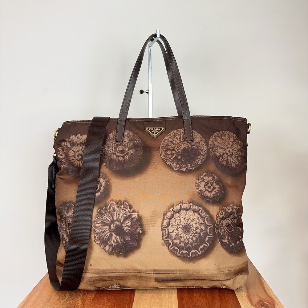 Pre-Owned Prada Tessuto Stampato Floral Nylon Tote Bag‎